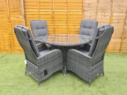 Garden Table With Reclining Chairs 4