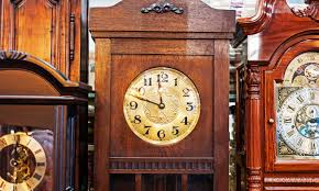 Antique Clocks Value Identification