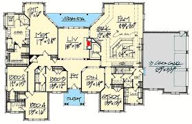 Some plans configure this with a guest suite on the first floor and the others (or just the remaining secondary bedrooms) upstairs for maximum flexibility. Traditional Single Story 4 Bedroom House Plan With Study And 3 Car Garage 50632tr Architectural Designs House Plans