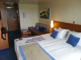 carnival breeze cruise ship review and