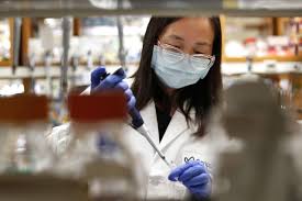 Moderna and San Diego scientists race to make an HIV vaccine - The San Diego Union-Tribune
