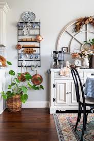 tips to style a mug rack for the