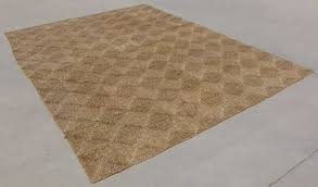 what are seagr rugs made of myth