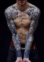 Tatouage bras homme : 50 tatouages homme en styles variés