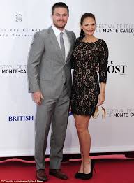 Stephen amell was born on the 8th of may, 1981 (millennials generation). Stephen Amell Net Worth 2021 Vs Wife Cassandra Jean