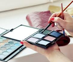 fast track your makeup training qc