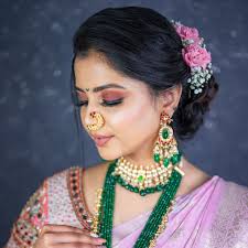 trendy maharashtrian bridal look pune