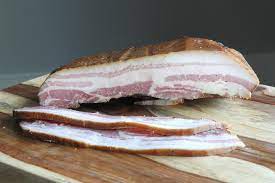 how to make and cure your own bacon at