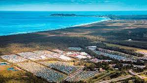 A fanbase of over 100,000 festies enjoy more than 200 performances over the five days along with family friendly fun. Byron Bay Bluesfest 2020 Festivalsunited Com