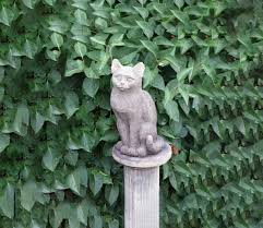 Lucas Stone Kitty Ornament Gardensite