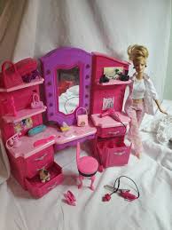 barbie doll make up vanity works