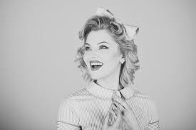woman with pinup makeup and hair style