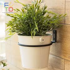 wall mounted planters outdoor