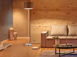 Eine solche stehlampe fürs wohnzimmer eignet sich optimal als leselampe neben dem sofa oder sessel. Design Stehleuchte Mit Rundem Stoffschirm In Braun Standlampen Furs Wohnzimmer Kaufen Bei Setpoint Deutschland Gmbh