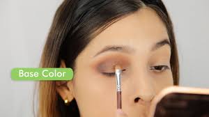 3 ways to blend eyeshadow wikihow