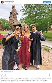 See more ideas about martinez twins, twins, martenez twins. Martinez Twins Wiki Are Twins Same Height Facts Age To Net Worth