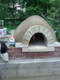 Build Your Own Backyard Pizza Oven