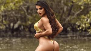This discipline helped her with the running she did as a child, and when she decided to pursue modeling, she would adjust her diet according to what she was working to improve upon. Miss Bumbum Suzy Cortez Gets Tattoo Of Lionel Messi S Face On Her Groin Watch Video On Instagram