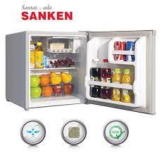 Saat ini ada banyak merk yang bagus dipasaran, yang menyediakan model lemari es 2 pintu. Jual Sanken Sn 118keg Kulkas Mini Bar Terbaru Juni 2021 Blibli