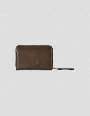 Great leather and has a convenient pouch for coins or other small items. Margaret Howell Card Holder Wallet