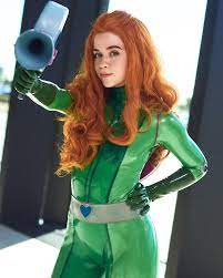 Latex cosplay Sam from Totally spies [self] : r/cosplay