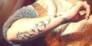 Tetování Na Ruce Pro Dívky Nápady Na Krásné Tetování Fotky Videa