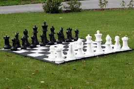 Middle Size Garden Chess Set Pieces