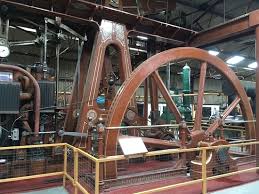picture of strumpshaw steam museum