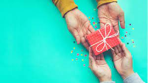Agrega todos los participantes que desees en el intercambio. Guide To Gift Giving Around The World Cultures Gifting