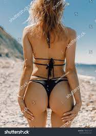 11,035 Bikini Behind Images, Stock Photos & Vectors | Shutterstock