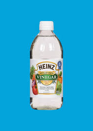 cleaning with vinegar in your kitchen