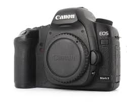 The lowest price of canon eos 5d mark iii in pakistan is rs. Why The Canon 5d Mark Ii Is Still A Good Buy In 2021
