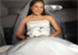 After much speculation over what the bride would wear, chelsea chose a strapless silk organza gown with a draped tulle bodice, and an embellished belt by vera wang, who was in attendance at the wedding. Chelsea Clinton S Wedding Dress The Economic Times