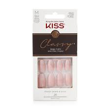 kiss cly nails cosy meets cute