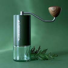 Once you find the sweet spot and get a good extraction time, you get some quite flavorful shots. Comandante C40 Mk3 Nitro Blade Green Stainless Steel Coffee Grinder Amazon De Kuche Haushalt