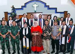Daerah istimewa yogyakarta 16 km. Kunjungi Misa Natal Di 3 Gereja Terbesar Di Sragen Bupati Pastikan Semua Umat Bebas Laksanakan Ibadah Tanpa Gangguan Joglosemar News
