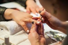 nail artist in hyderabad for birthday