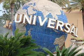 universal orlando rolls out red carpet