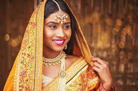 photo beautiful young indian bride