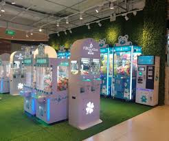 Cheap claw machine for rent in singapore! Fun Claw Entertainment Bedok Mall