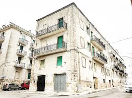 It is the second most populated town of the province after taranto. Viale Domenico Carella 63 Martina Franca Guido Immobiliare