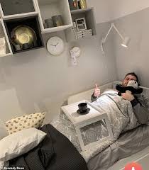 Antonella santomauro in arredamento camera da letto, catalogo ikea. Corteggia Ragazze Su Tinder Con Scatti Di Una Casa Elegante Era L Ikea