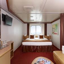cabins on carnival breeze iglu cruise