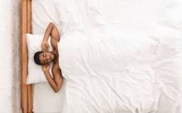 is-it-healthier-to-sleep-naked