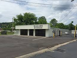 storage units for in highland