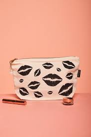 love the links multi lips makeup bag