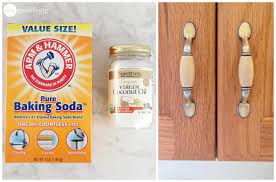 How to clean grease from kitchen cabinet doors cleaning and. How To Clean Grimy Kitchen Cabinets With 2 Ingredients