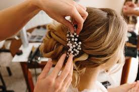 5 wedding hair tips every bride should