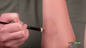 how to cover up a bruise you