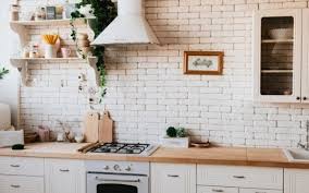 Tips To Clean A Greasy Kitchen Chimney